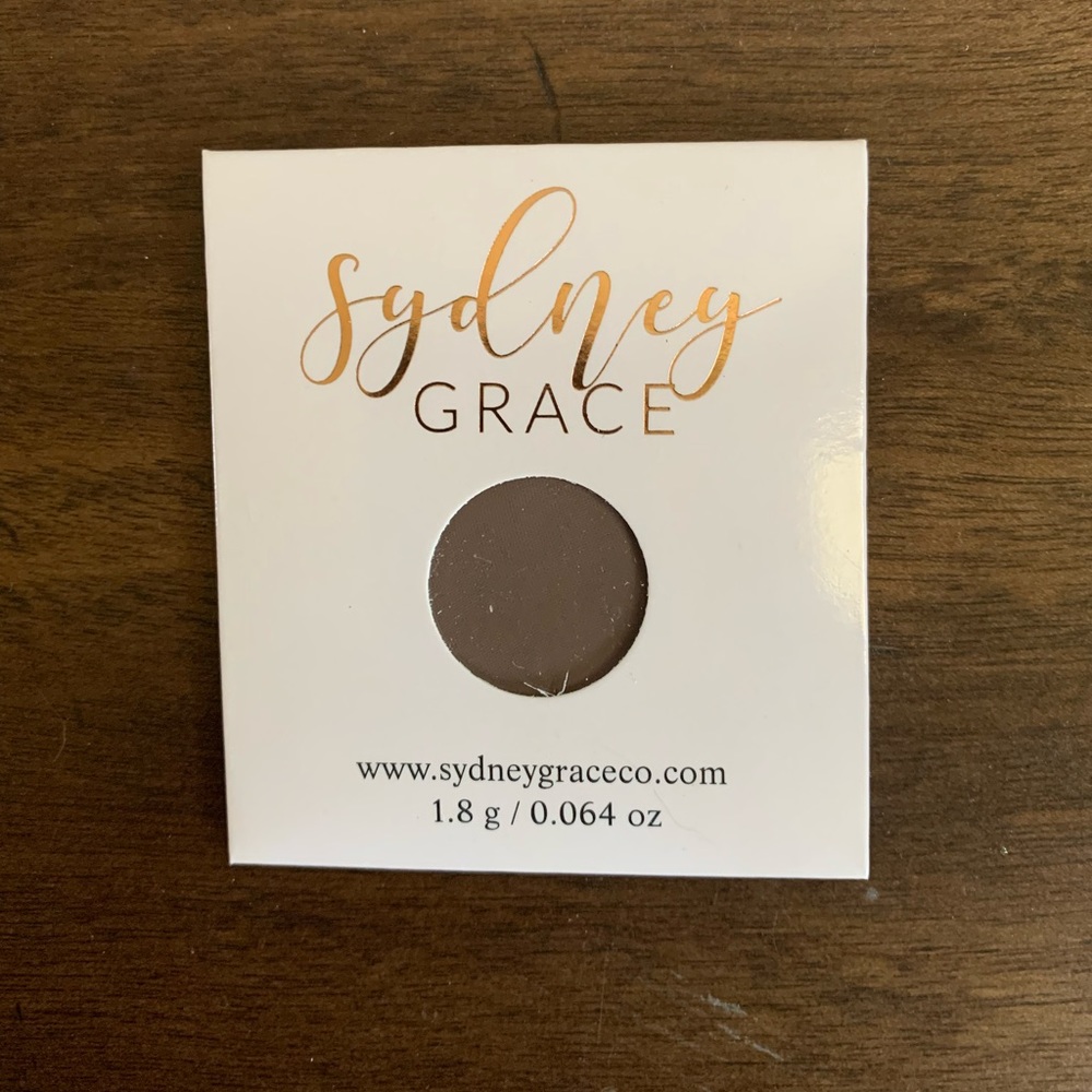 💰5/$25💰New Sydney Grace Relax Matte Eyeshadow
